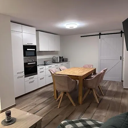 Luxury-wellnessresidence- Altes Kapitänshaus * Dranske