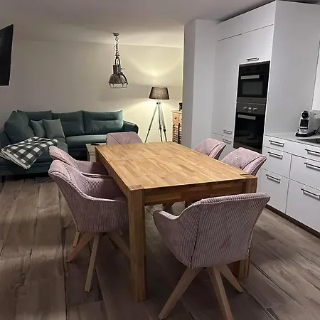 Altes Kapitaenshaus Hébergement de vacances *