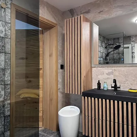 Luxury-wellnessresidence- Altes Kapitänshaus * Dranske