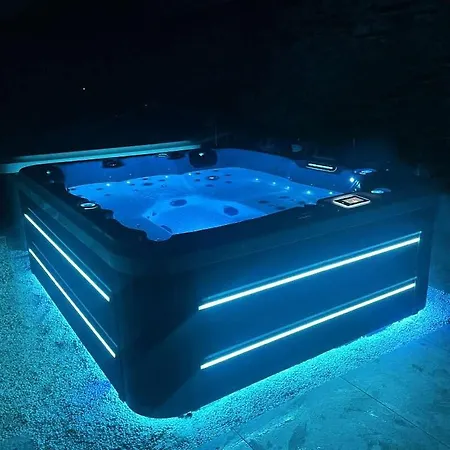 Ferienhaus Luxury-wellnessresidence- Altes Kapitänshaus *